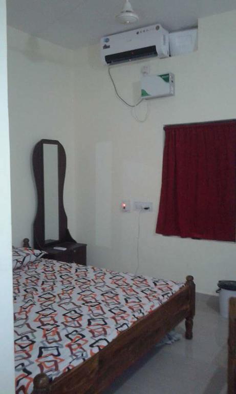 Sri Krishna Guest House & Reasturant Konârak Extérieur photo